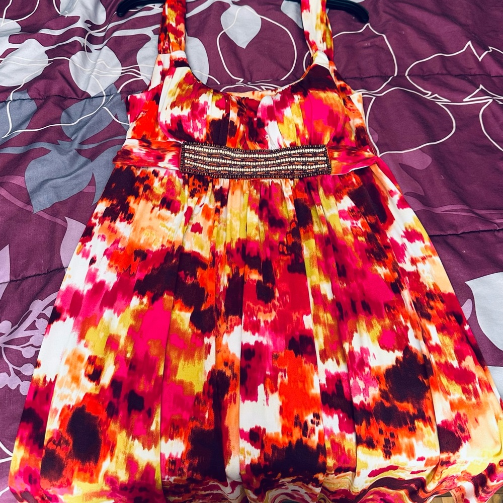 Gorgeous summer dress. Hardly worn. Only a few times. In great condition.